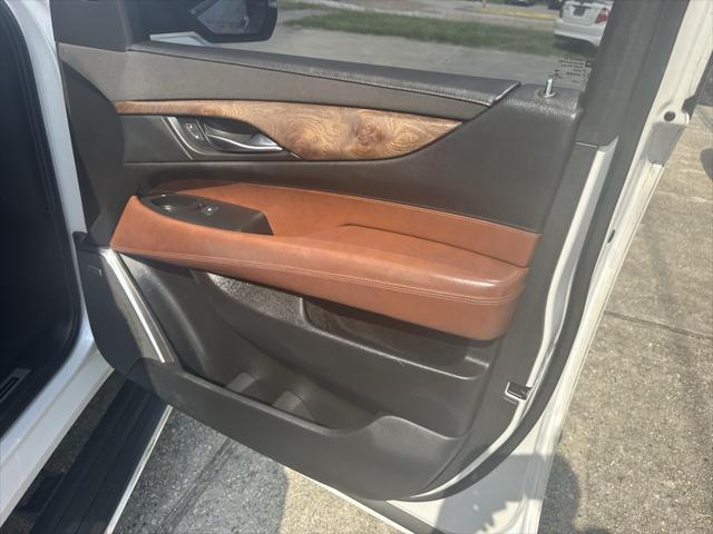 used 2016 Cadillac Escalade car, priced at $29,990