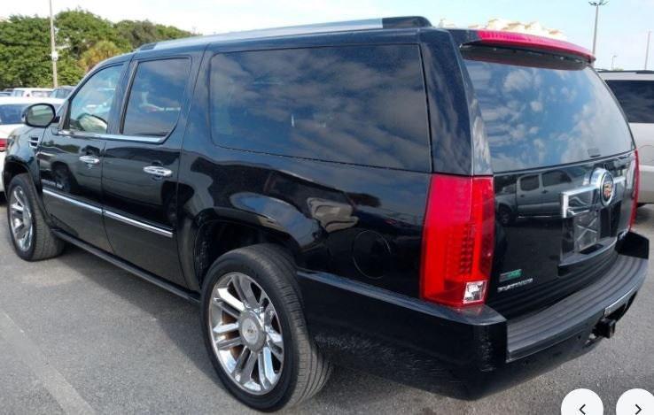 used 2010 Cadillac Escalade ESV car, priced at $16,990