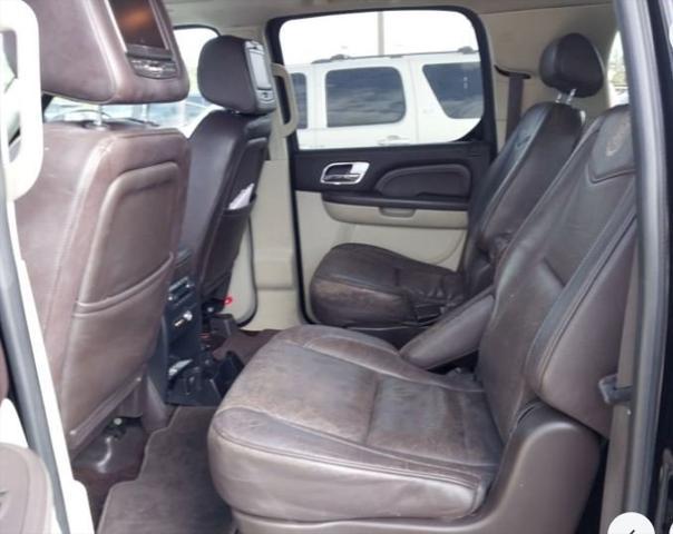 used 2010 Cadillac Escalade ESV car, priced at $16,990