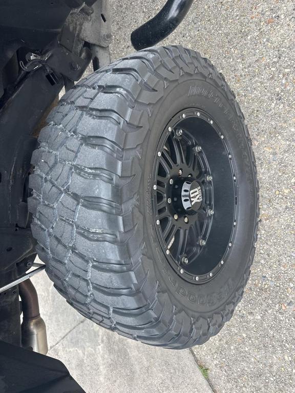 used 2006 Hummer H2 car, priced at $16,000