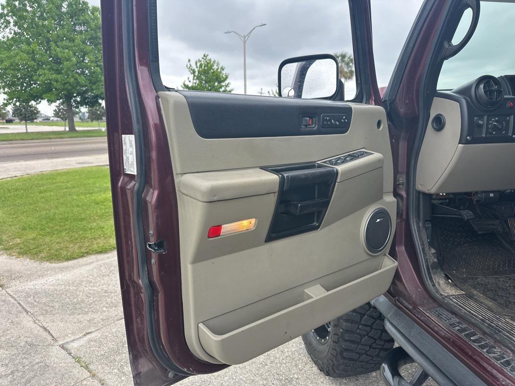 used 2006 Hummer H2 car, priced at $16,000