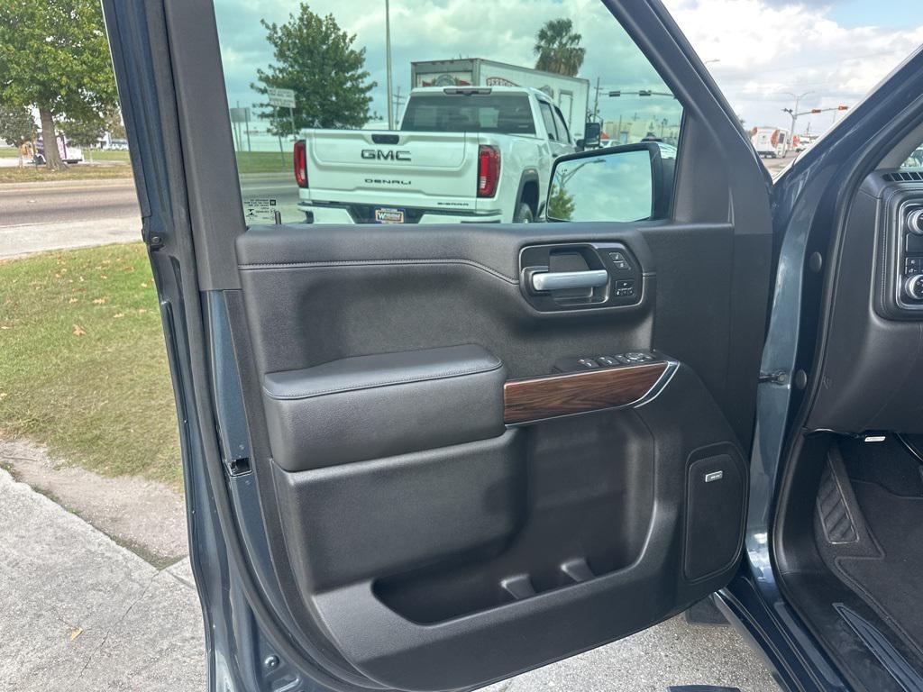 used 2020 GMC Sierra 1500 car, priced at $35,990