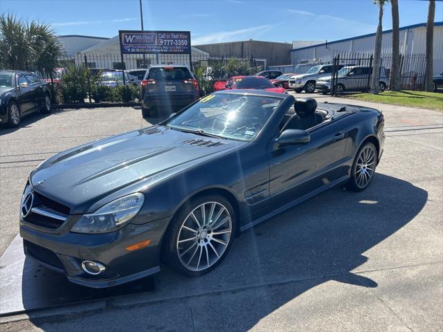 used 2009 Mercedes-Benz SL-Class car, priced at $19,500
