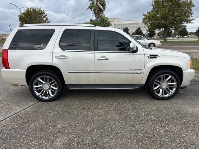 used 2011 Cadillac Escalade car, priced at $13,625