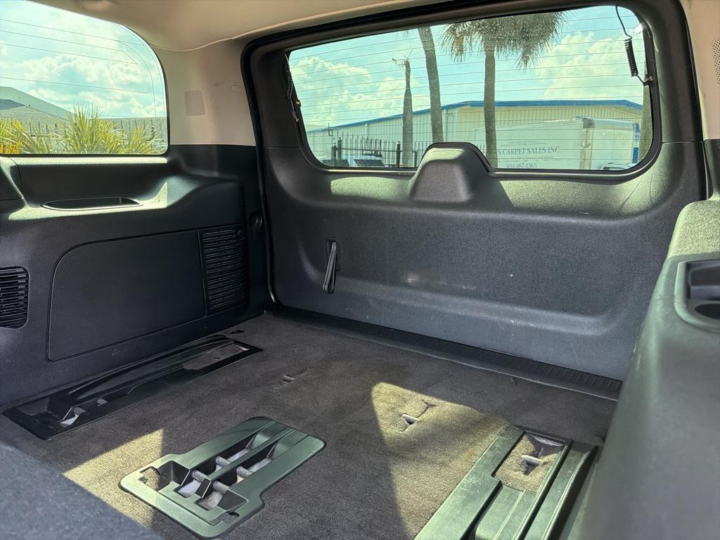 used 2014 GMC Yukon car, priced at $15,990