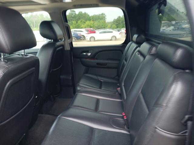 used 2011 Chevrolet Avalanche car, priced at $17,990