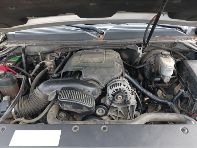 used 2011 Chevrolet Avalanche car, priced at $17,990