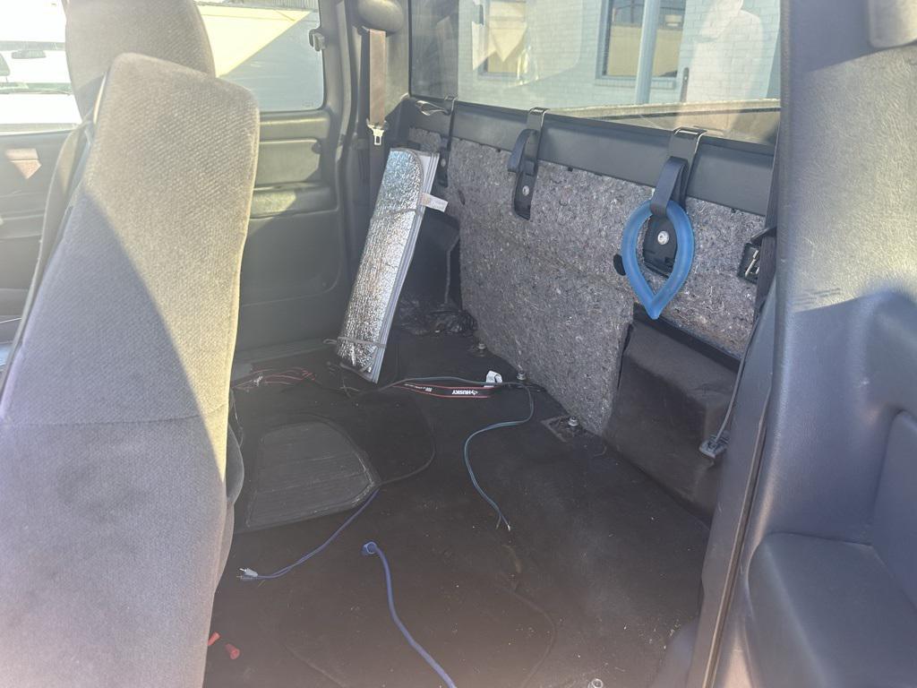 used 2002 GMC Sierra 1500 car, priced at $3,440