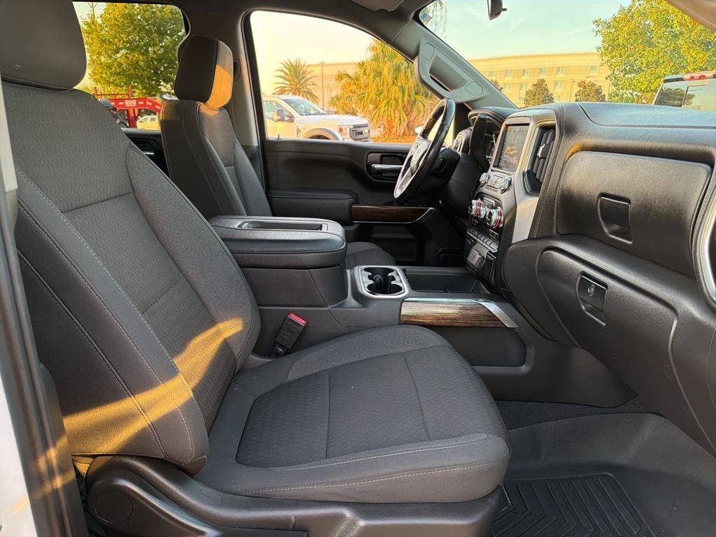 used 2022 GMC Sierra 1500 car, priced at $30,990