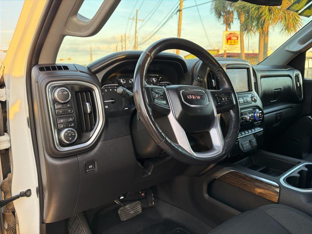 used 2022 GMC Sierra 1500 car, priced at $30,990