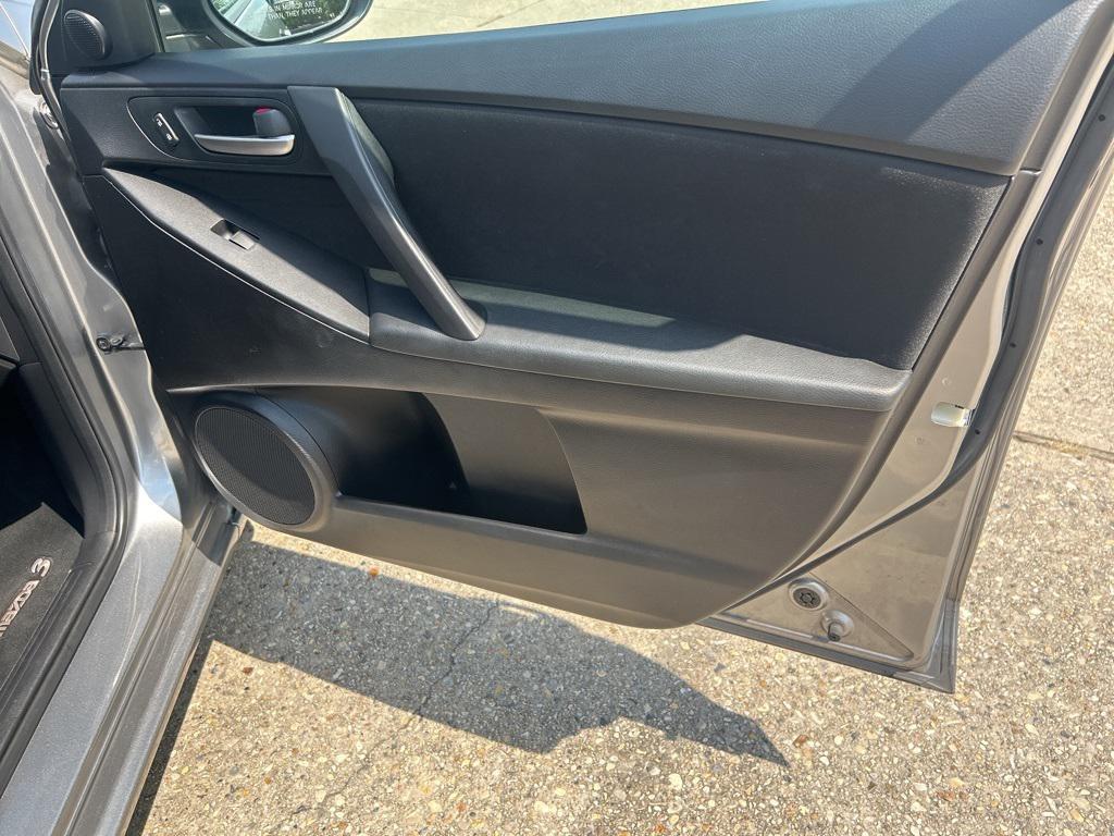 used 2010 Mazda Mazda3 car, priced at $7,680