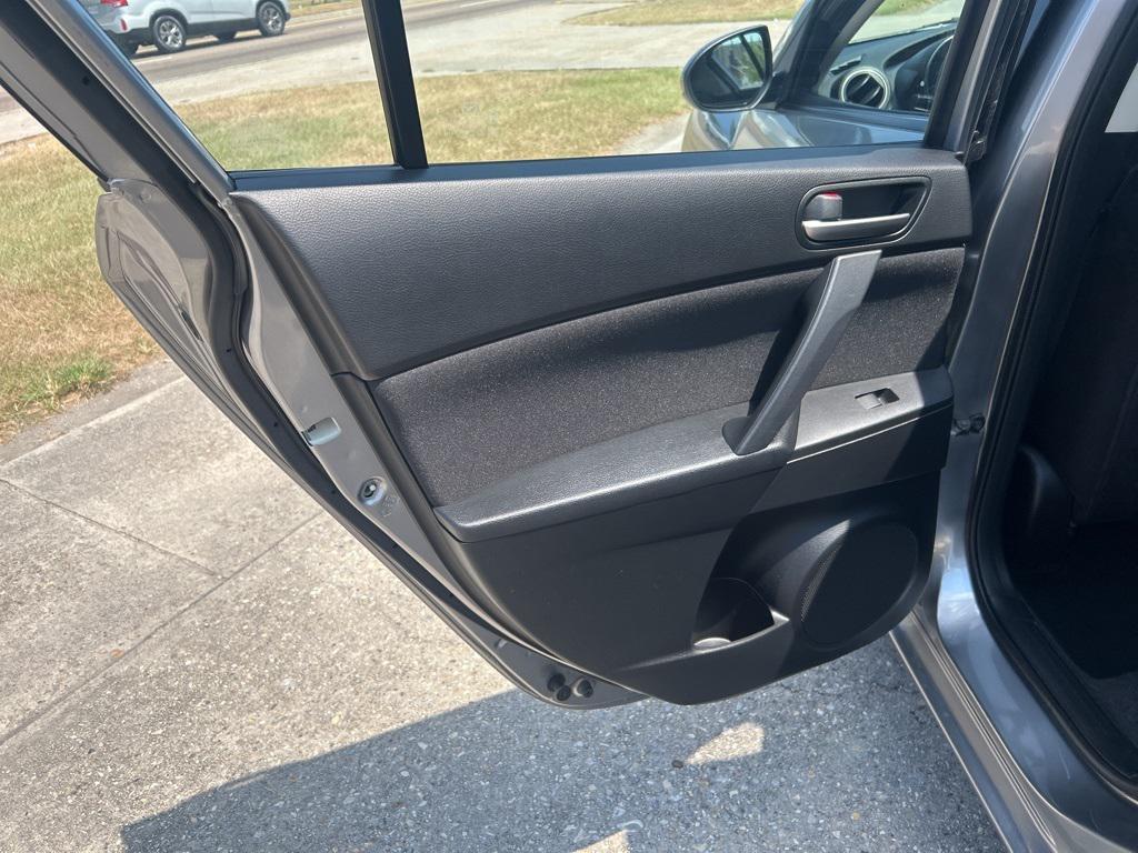 used 2010 Mazda Mazda3 car, priced at $7,680