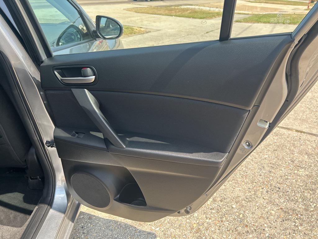 used 2010 Mazda Mazda3 car, priced at $7,680