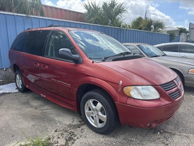 used 2005 Dodge Grand Caravan car, priced at $7,990