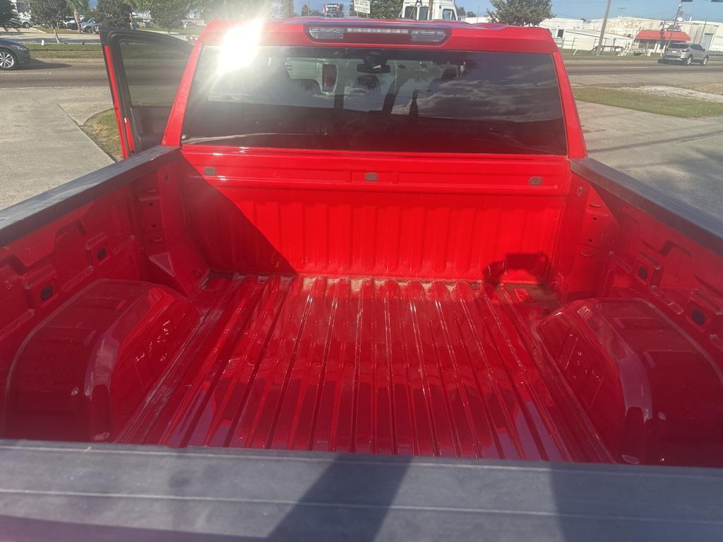 used 2024 Chevrolet Silverado 1500 car, priced at $29,990