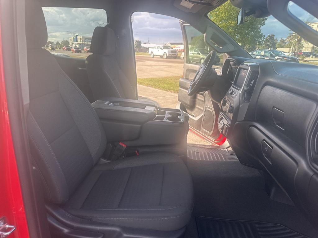 used 2024 Chevrolet Silverado 1500 car, priced at $29,990