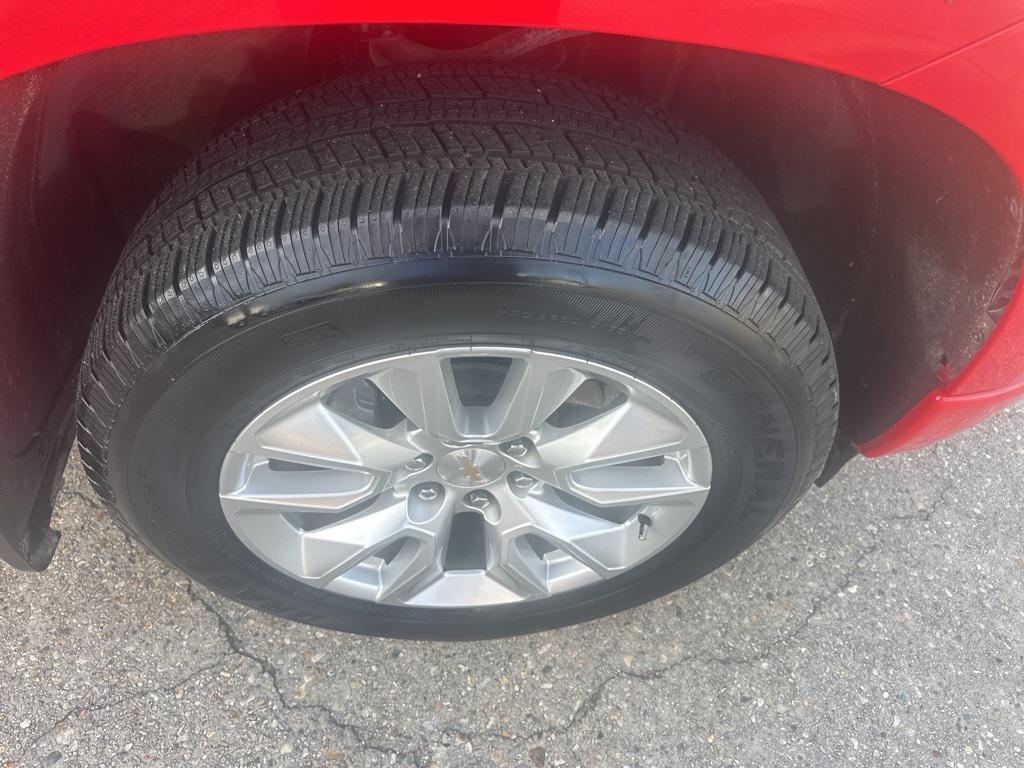 used 2024 Chevrolet Silverado 1500 car, priced at $29,990