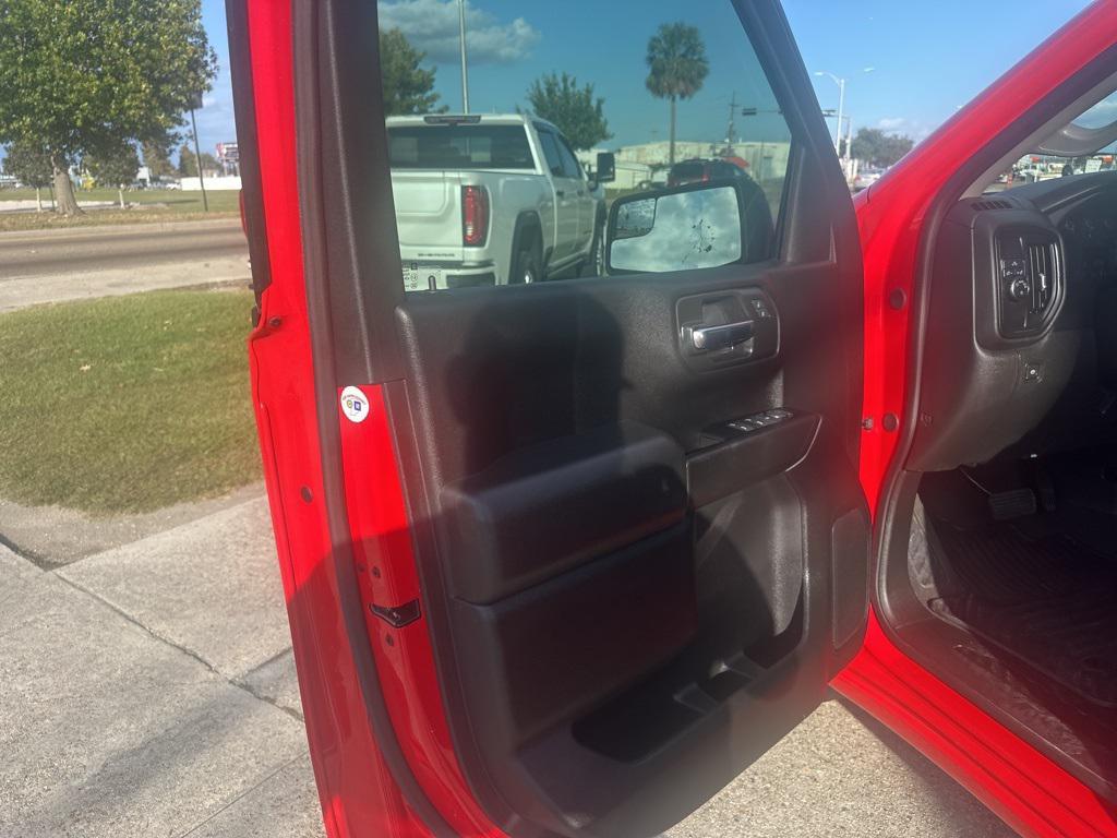 used 2024 Chevrolet Silverado 1500 car, priced at $29,990