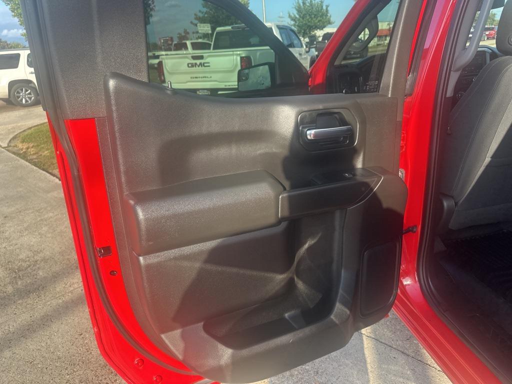 used 2024 Chevrolet Silverado 1500 car, priced at $29,990