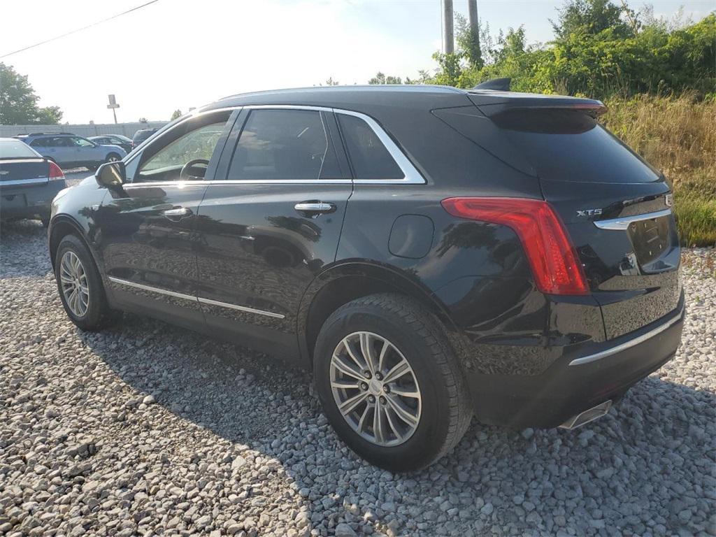 used 2017 Cadillac XT5 car, priced at $17,990