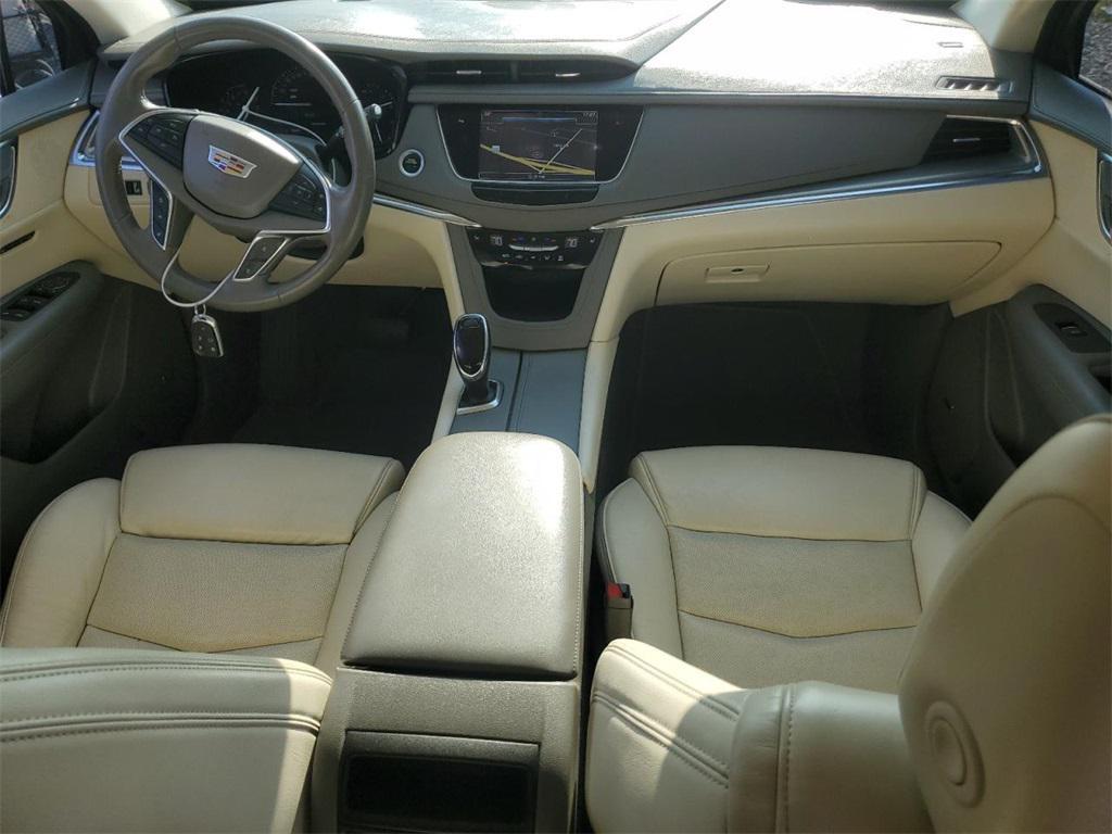 used 2017 Cadillac XT5 car, priced at $17,990