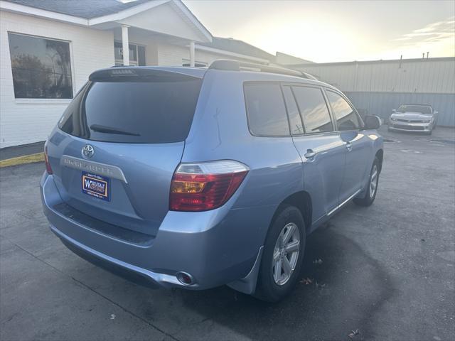 used 2010 Toyota Highlander car, priced at $6,995