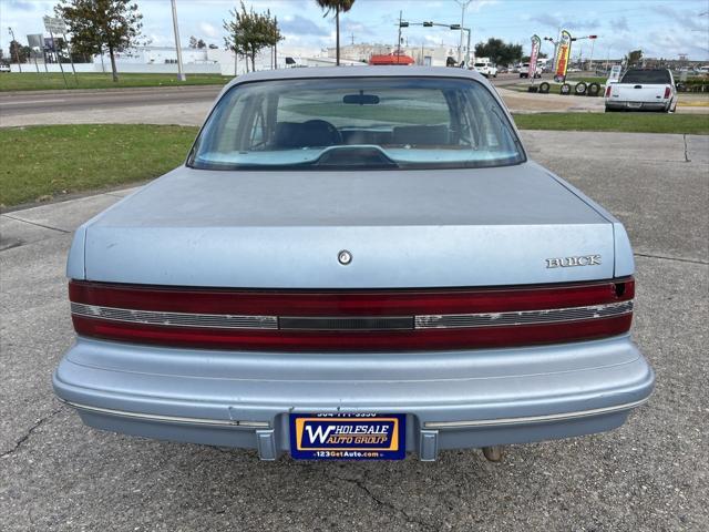 used 1995 Buick Century car, priced at $2,990