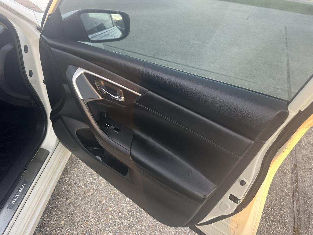 used 2016 Nissan Altima car, priced at $7,990