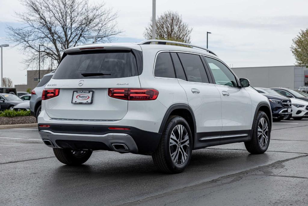 new 2024 Mercedes-Benz GLB 250 car, priced at $47,576