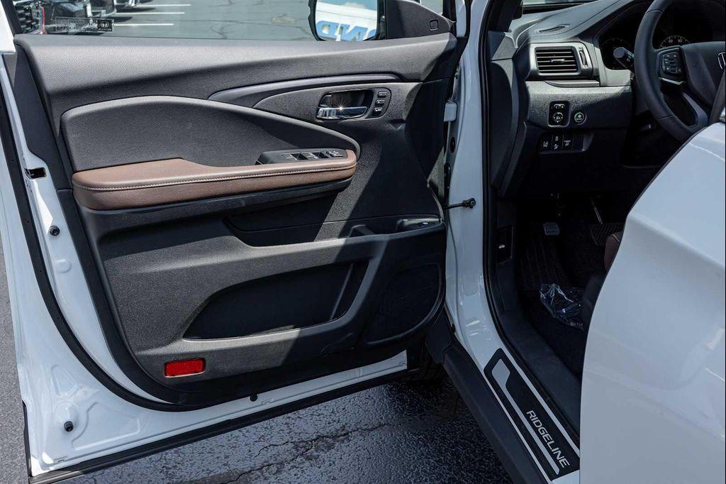 new 2025 Honda Ridgeline car, priced at $42,135
