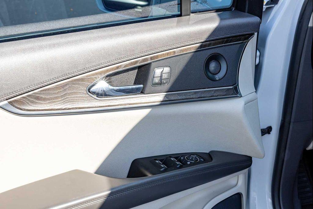 used 2019 Lincoln Nautilus car, priced at $20,500