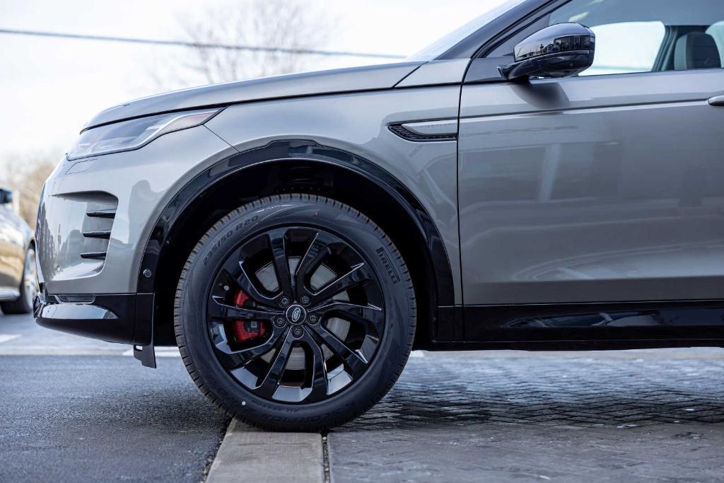 new 2024 Land Rover Discovery Sport car, priced at $62,373