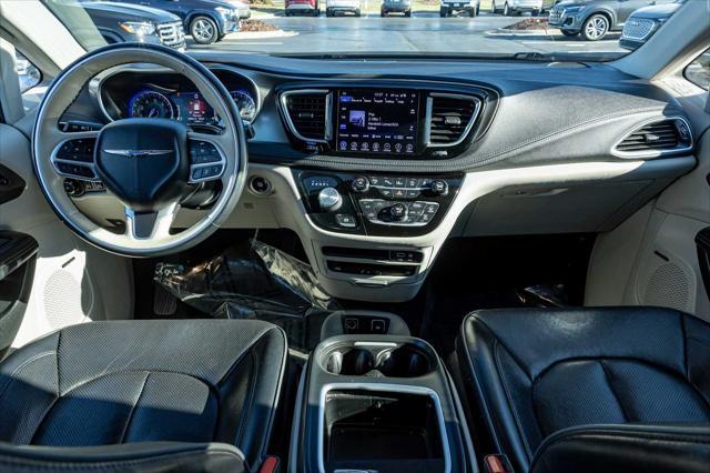 used 2017 Chrysler Pacifica car, priced at $14,999