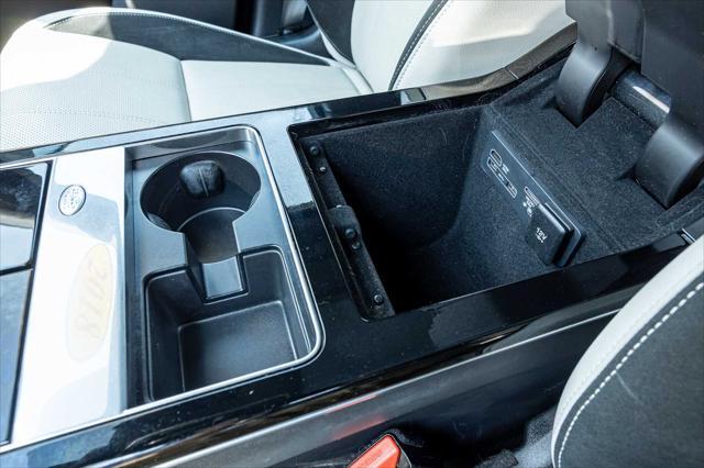 used 2018 Land Rover Range Rover Velar car, priced at $25,499