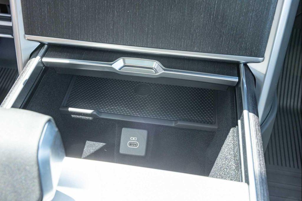 new 2025 Land Rover Range Rover car, priced at $143,970