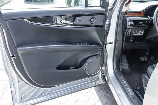 used 2021 Lincoln Nautilus car, priced at $34,447