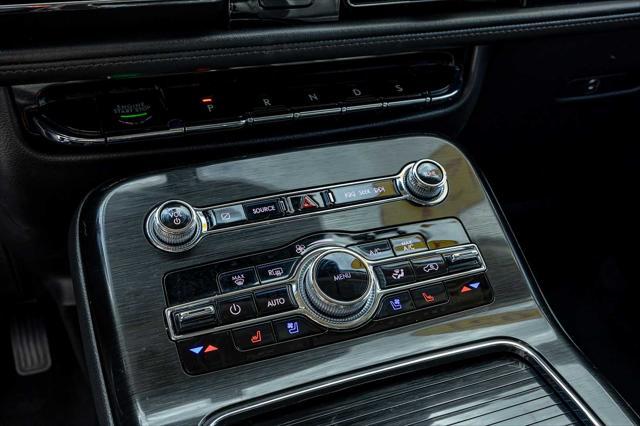 used 2021 Lincoln Nautilus car, priced at $34,447