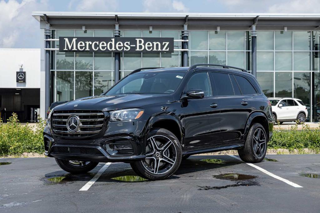 new 2025 Mercedes-Benz GLS 450 car, priced at $96,060