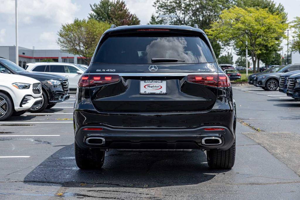 new 2025 Mercedes-Benz GLS 450 car, priced at $96,060