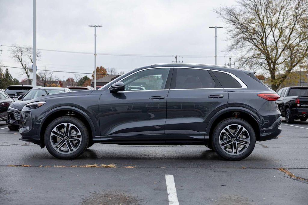 new 2025 Audi Q5 car, priced at $56,762