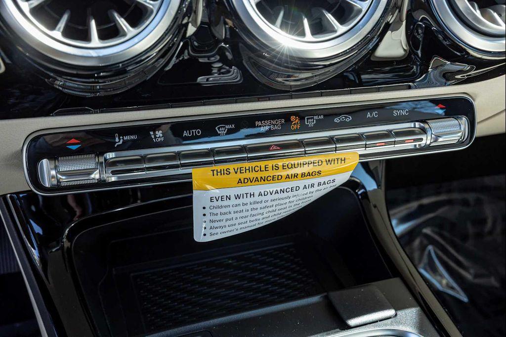 new 2025 Mercedes-Benz CLA 250 car, priced at $45,773