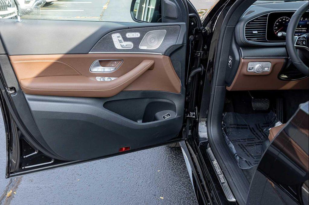 new 2026 Mercedes-Benz GLE 450 car, priced at $86,080