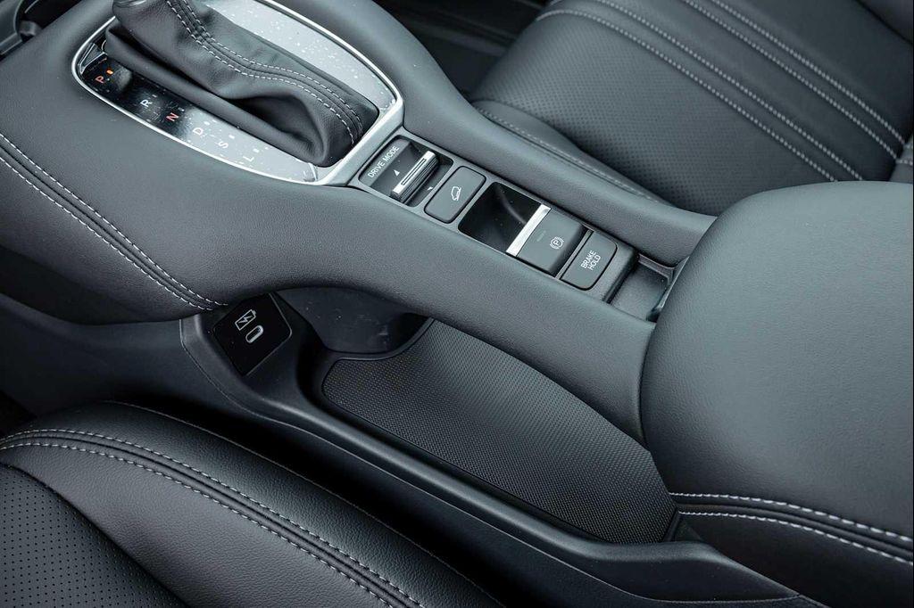 new 2026 Honda HR-V car, priced at $32,455