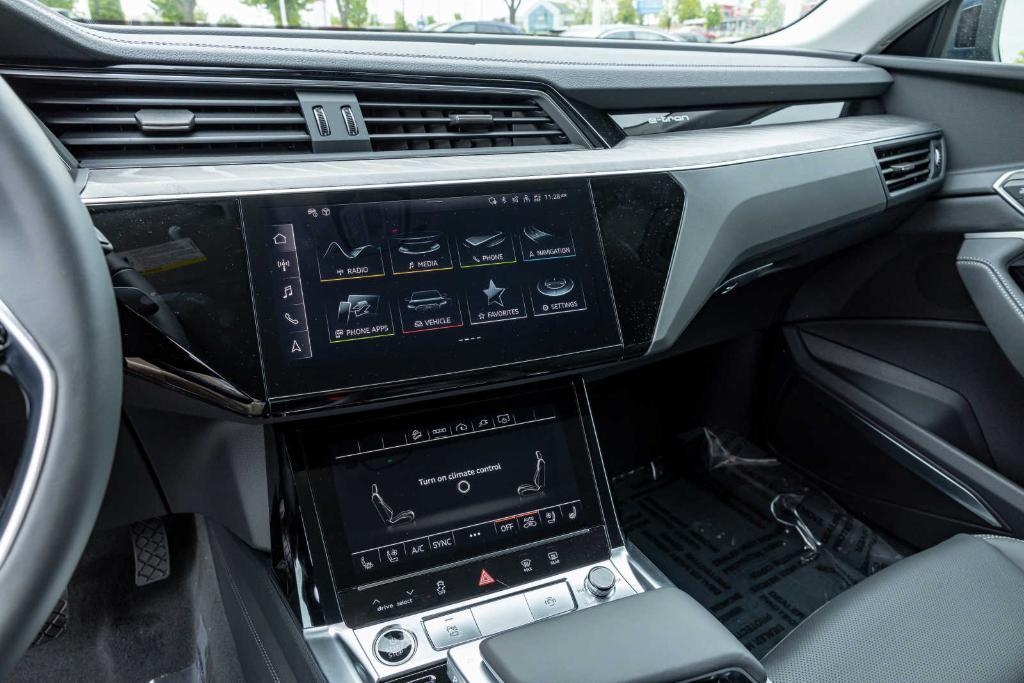 new 2024 Audi Q8 e-tron car, priced at $79,591