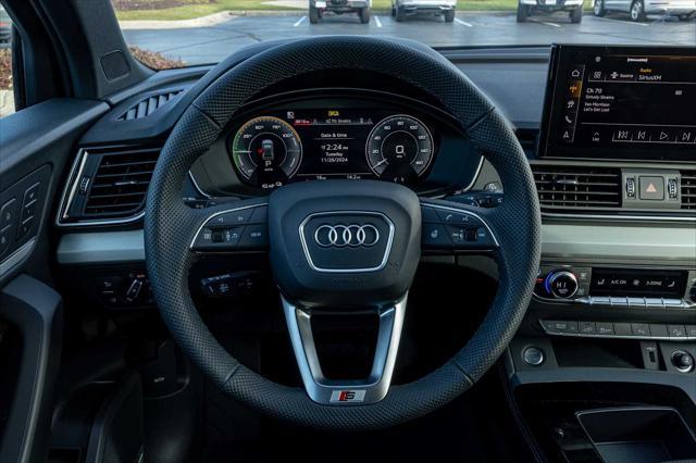 new 2025 Audi Q5 car, priced at $70,550