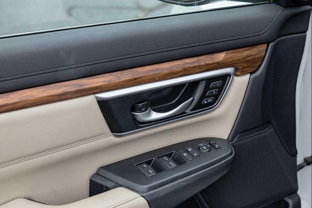 used 2021 Honda CR-V car, priced at $19,999