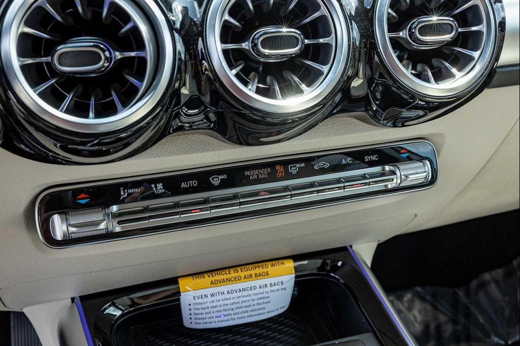 new 2025 Mercedes-Benz GLB 250 car, priced at $48,495