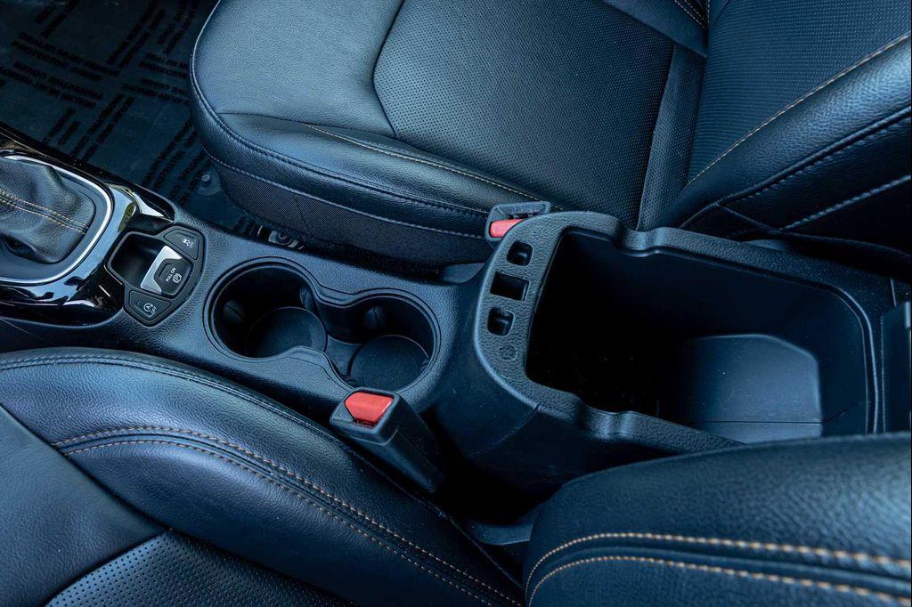 used 2019 Jeep Compass car, priced at $13,250