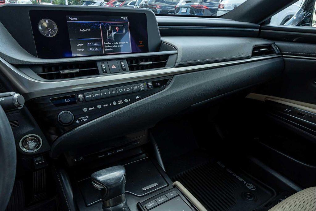 used 2019 Lexus ES 350 car, priced at $27,500