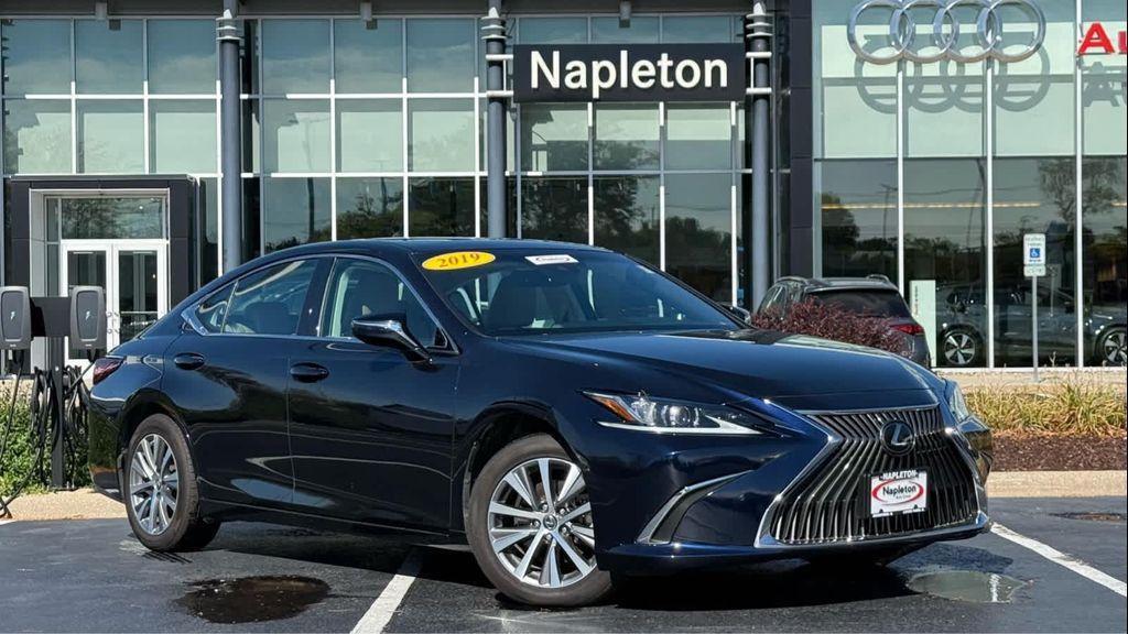 used 2019 Lexus ES 350 car, priced at $27,500